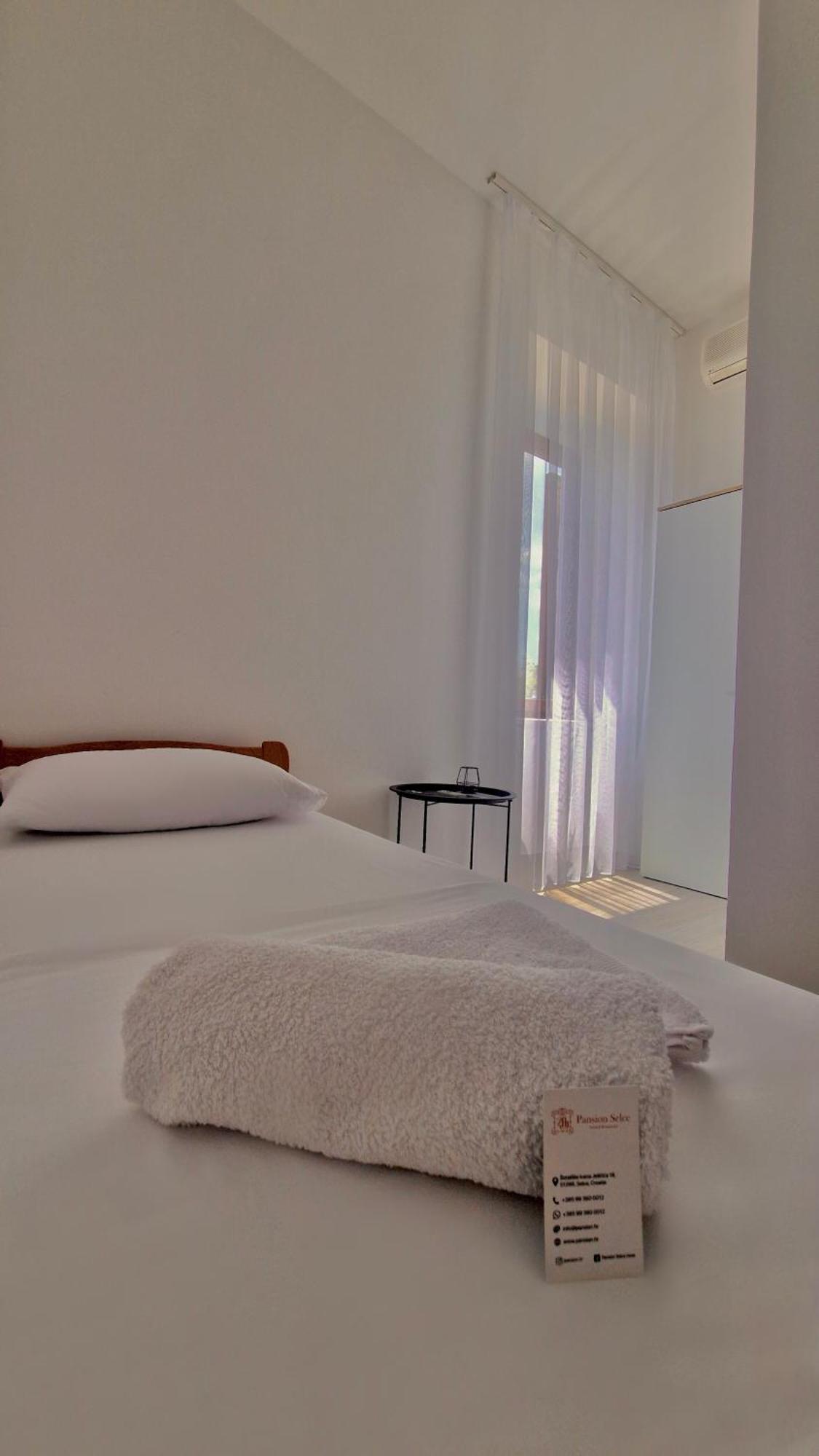 Aj Pansion Selce Hotell Exteriör bild