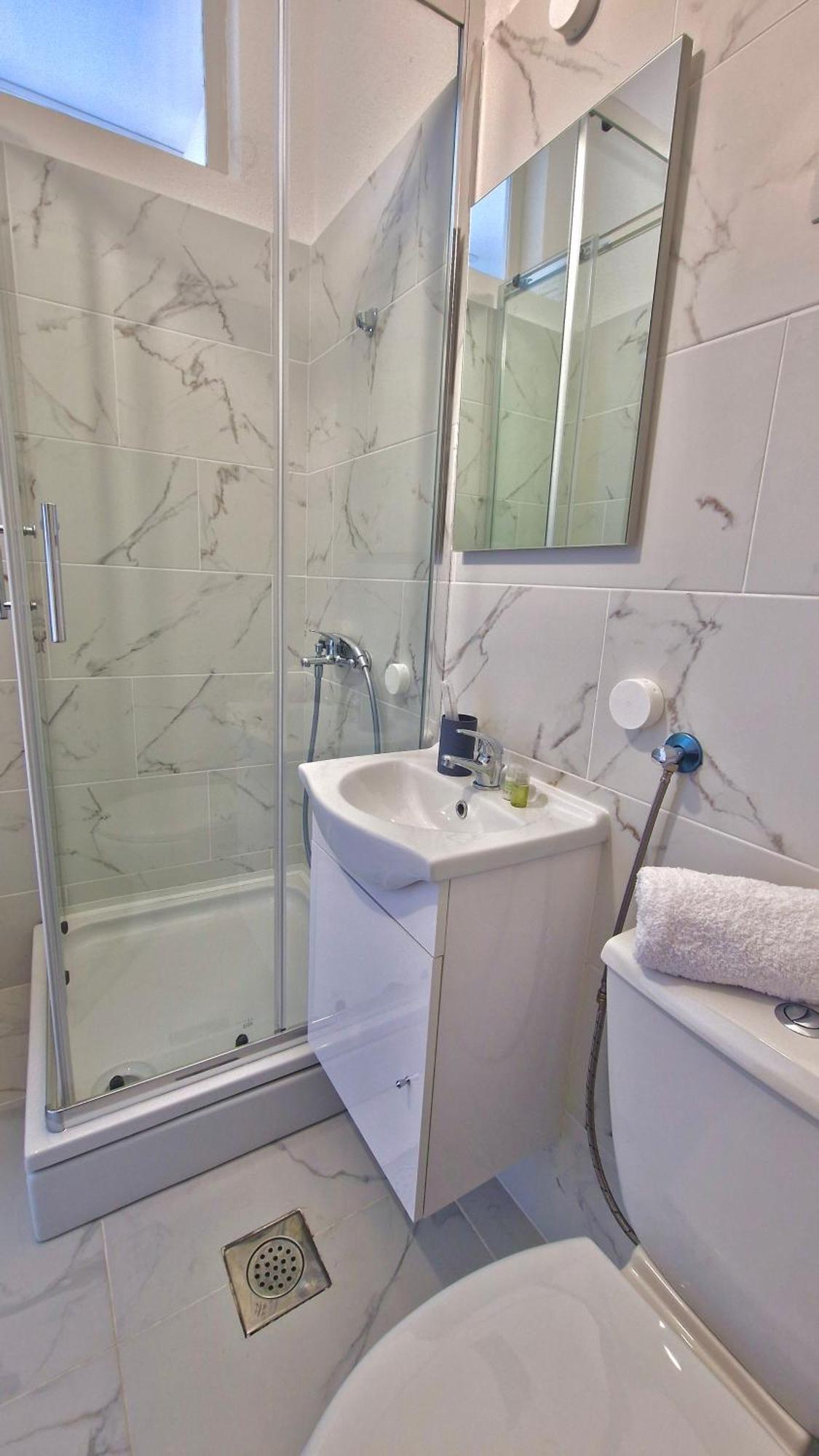 Aj Pansion Selce Hotell Exteriör bild