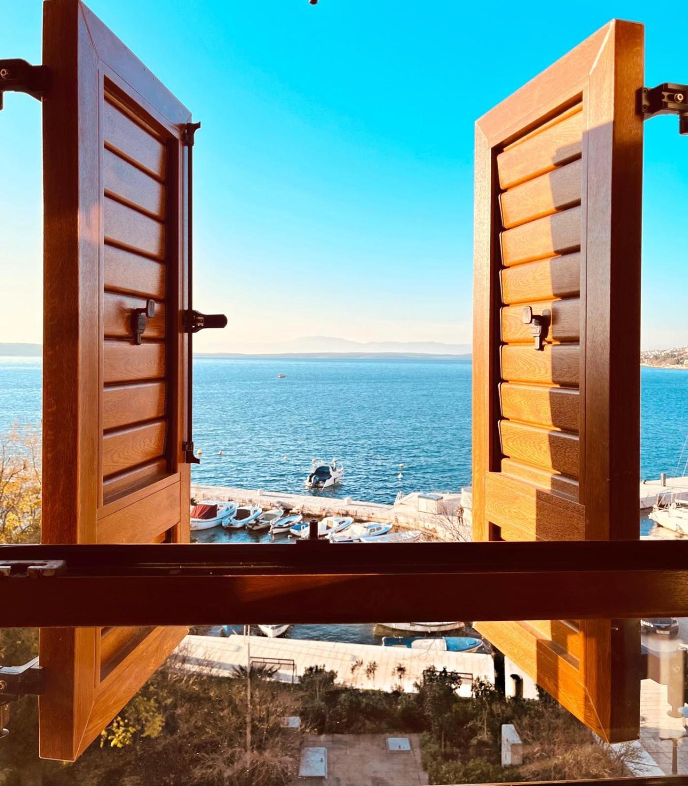 Aj Pansion Selce Hotell Exteriör bild